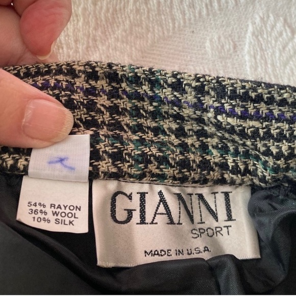 2 pairs wool ladies pants - Picture 11 of 11